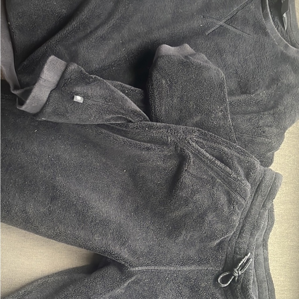 Athleta girl, warm, heavy fleece pants and hooded sweatshirt set